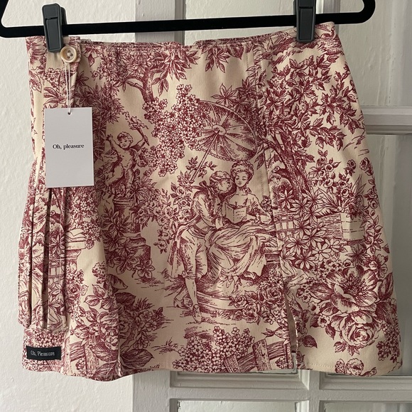 Oh, Pleasure Printed Monarca Skirt/Jacket Set - Picture 3 of 12